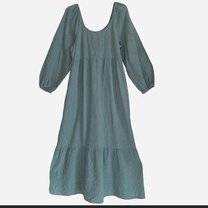 Universal Thread teal long sleeve maxi dress. Size medium.